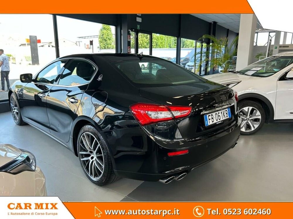 Maserati Ghibli usata a Piacenza (6)