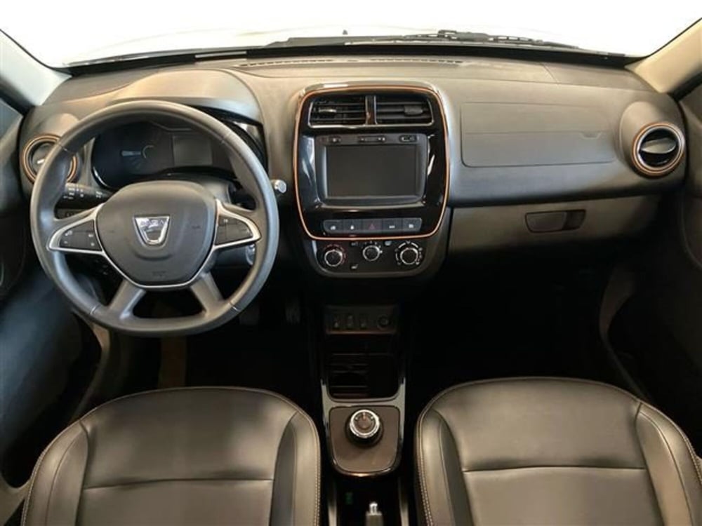 Dacia Spring usata a Como (9)