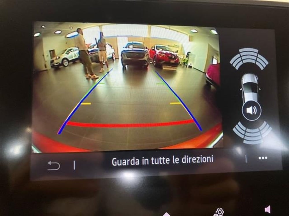 Renault Clio usata a Como (14)