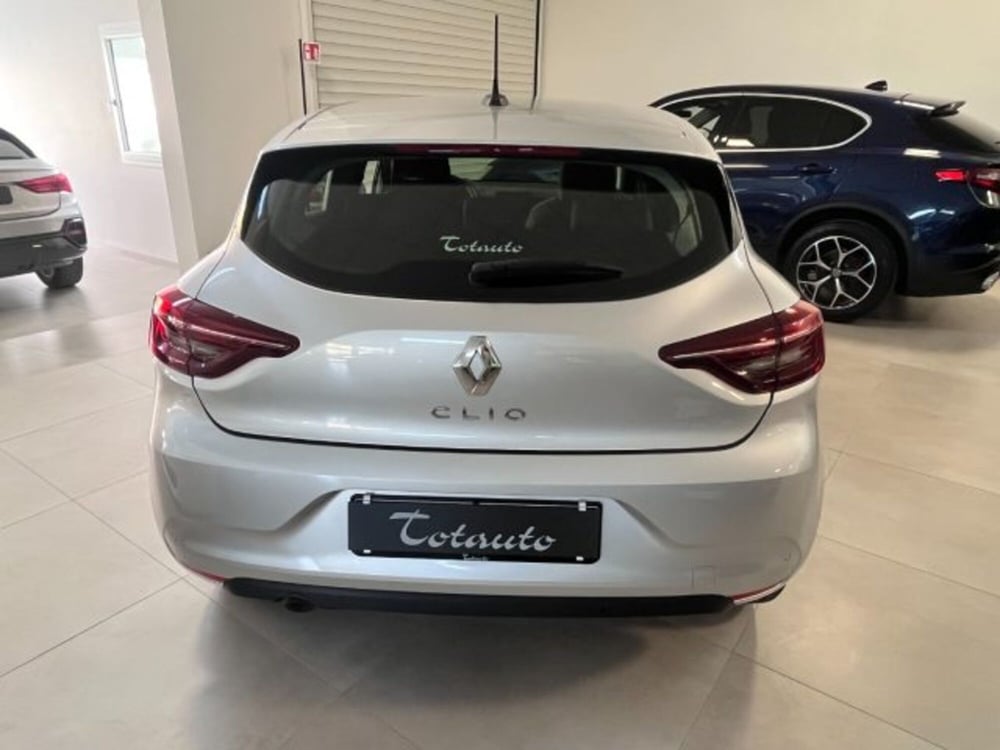 Renault Clio usata a Oristano (9)