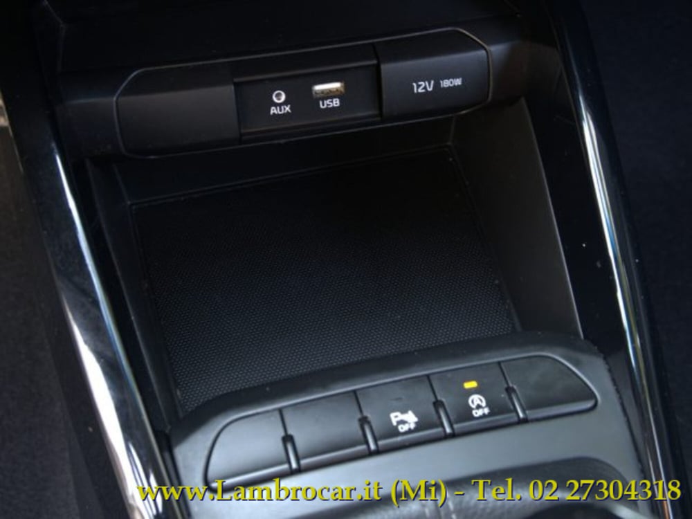 Kia Rio usata a Milano (9)