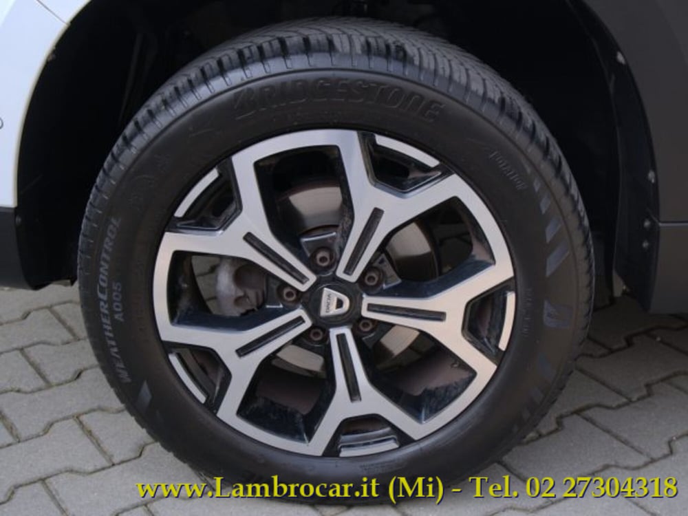 Dacia Duster usata a Milano (12)