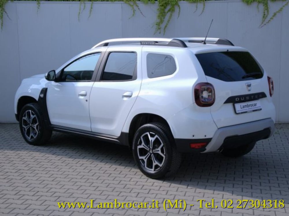 Dacia Duster usata a Milano (15)