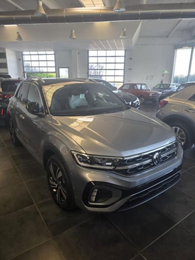 Volkswagen T-Roc 2.0 tdi R-Line 115cv nuova a Monte di Procida