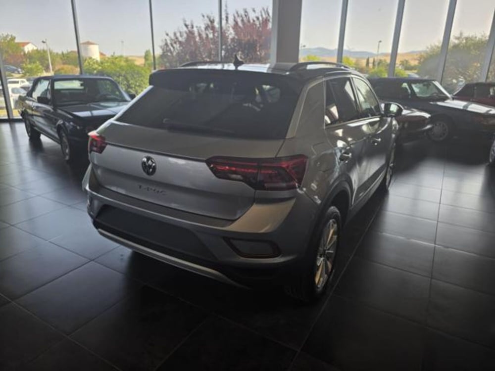 Volkswagen T-Roc nuova a Napoli (3)