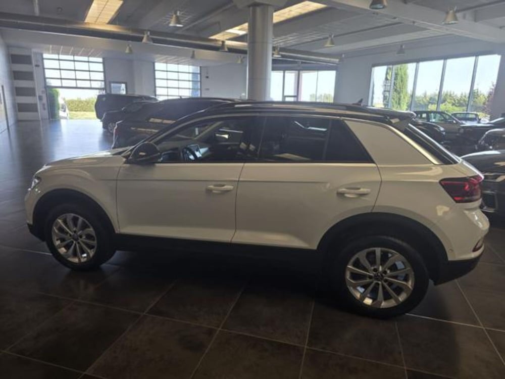 Volkswagen T-Roc nuova a Napoli (3)