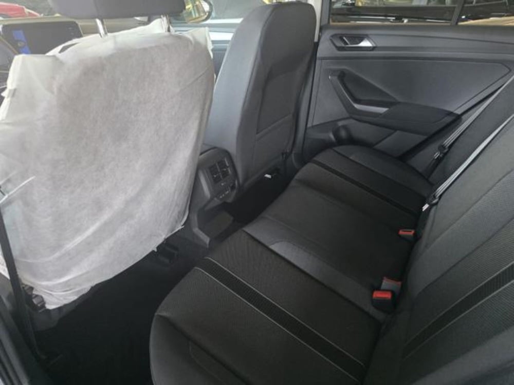 Volkswagen T-Roc nuova a Napoli (5)