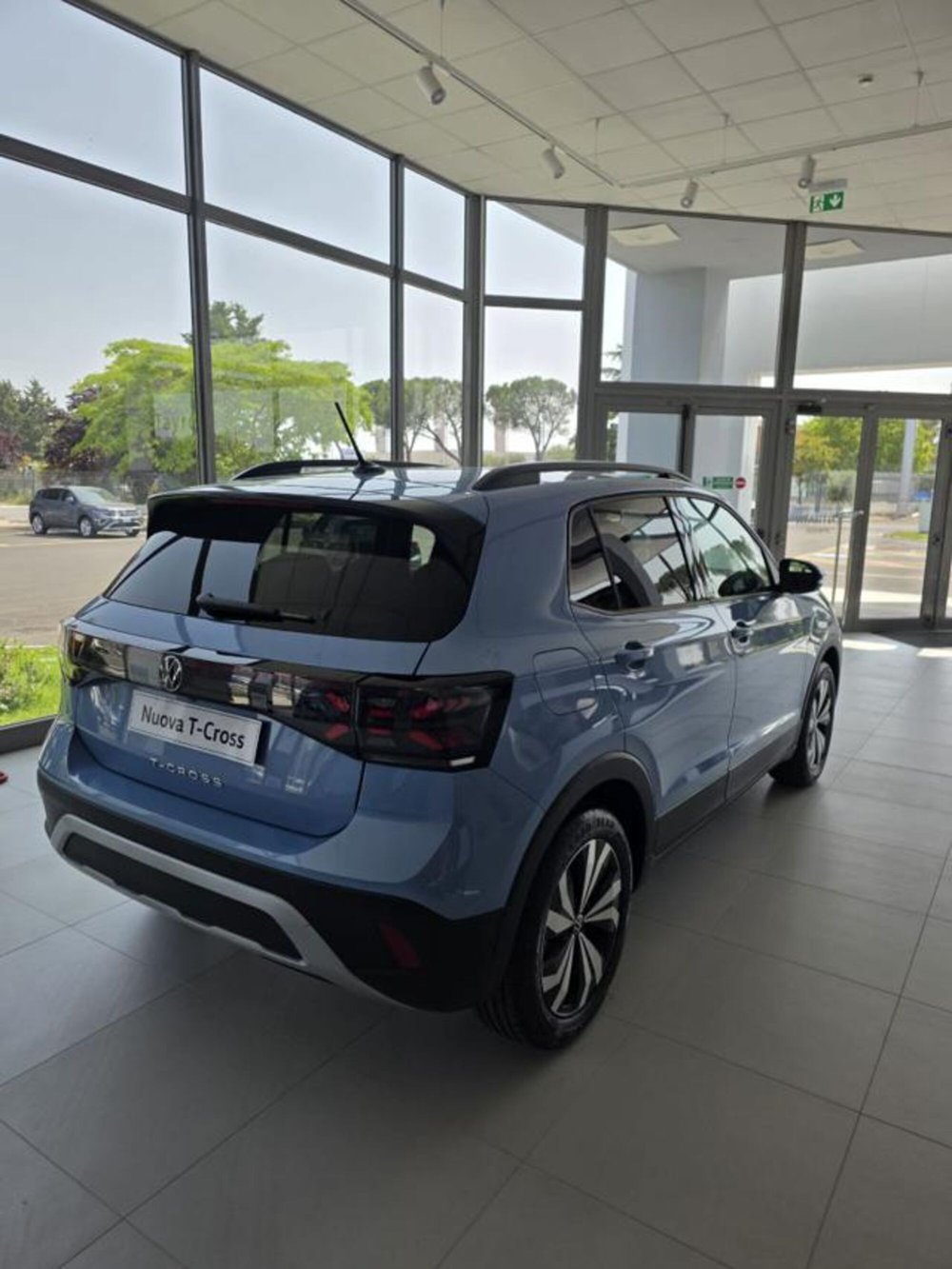 Volkswagen T-Cross nuova a Napoli (3)