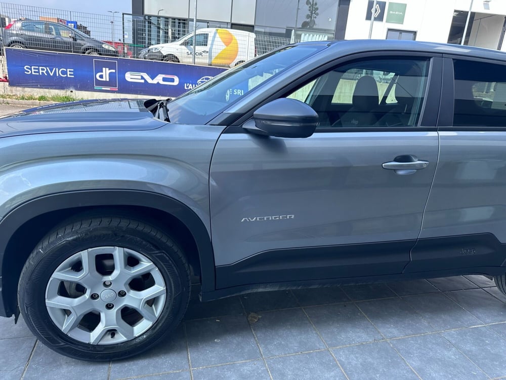 Jeep Avenger usata a Frosinone (14)