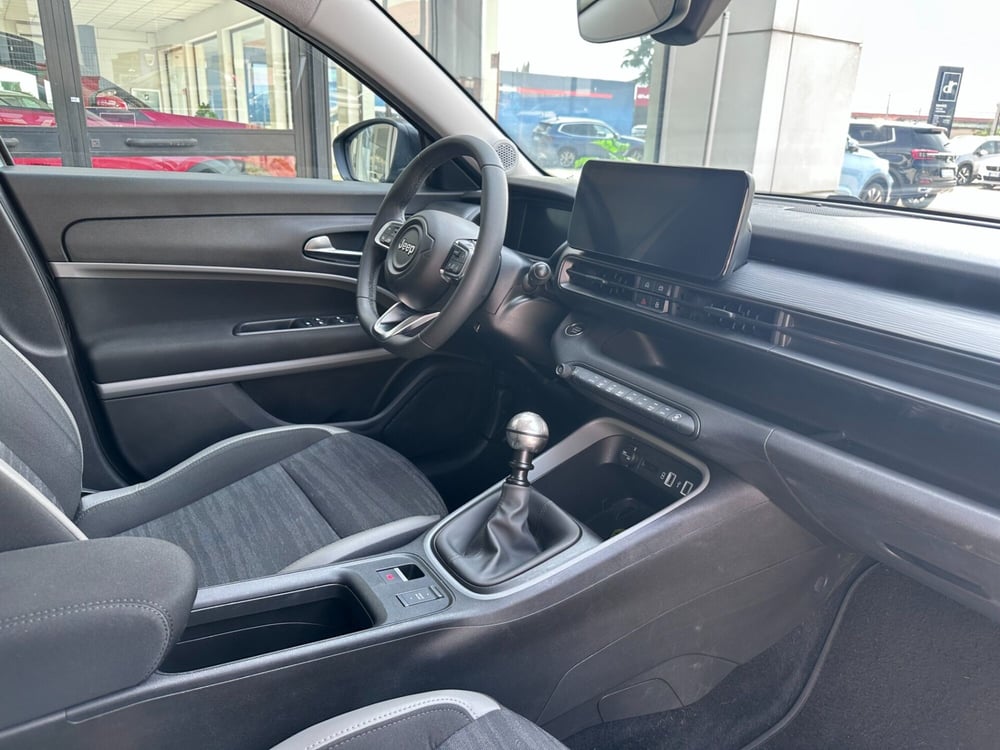 Jeep Avenger usata a Frosinone (15)
