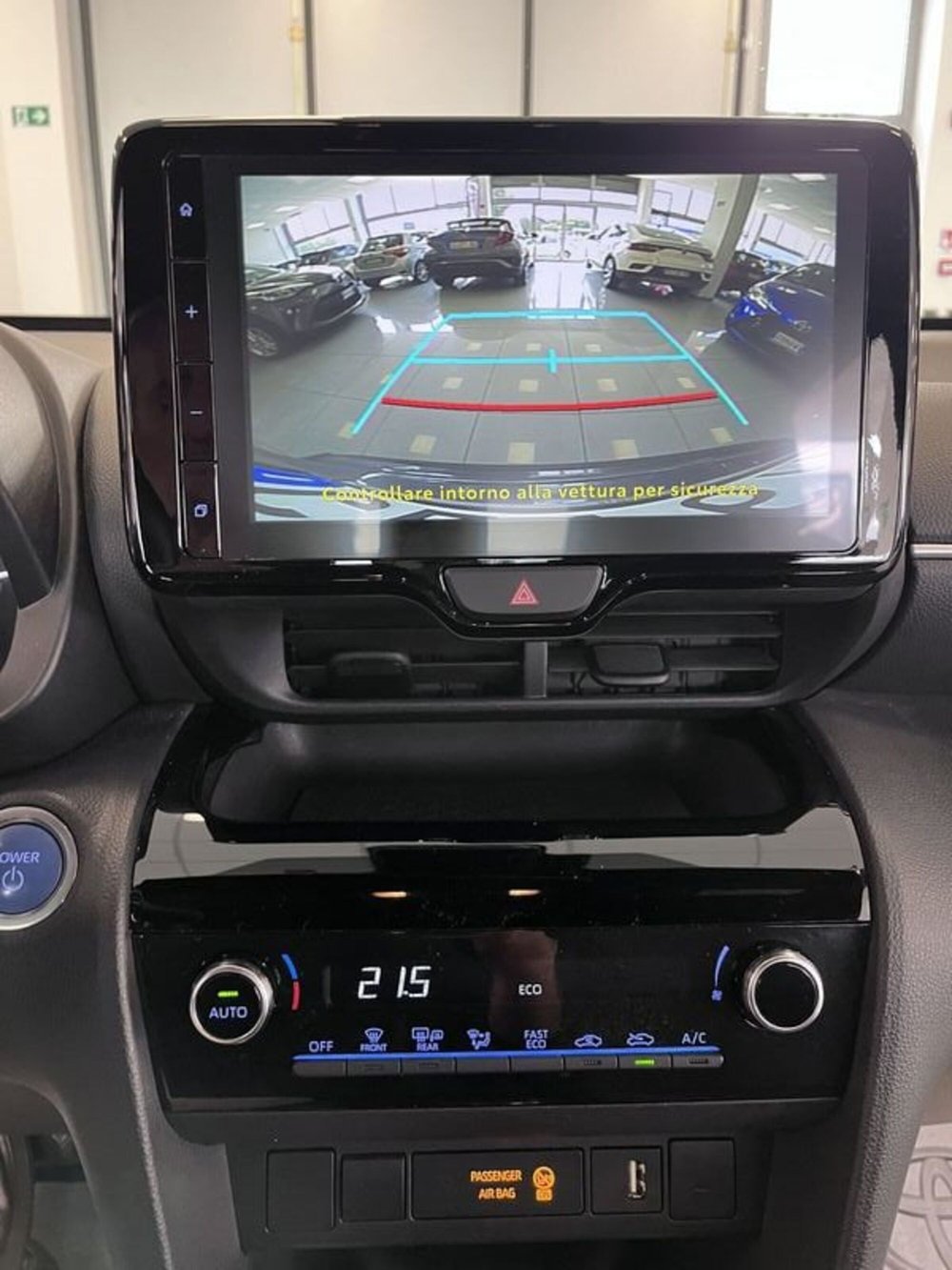 Toyota Yaris Cross usata a Prato (14)