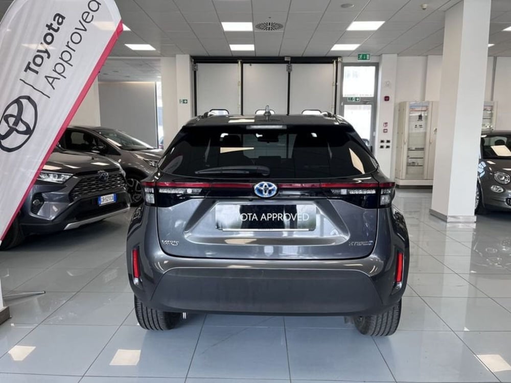 Toyota Yaris Cross usata a Prato (5)
