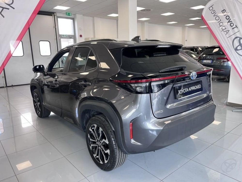 Toyota Yaris Cross usata a Prato (6)