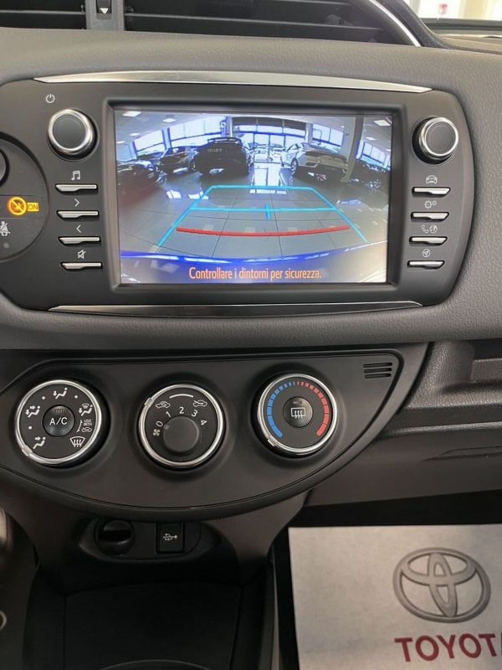 Toyota Yaris usata a Prato (12)