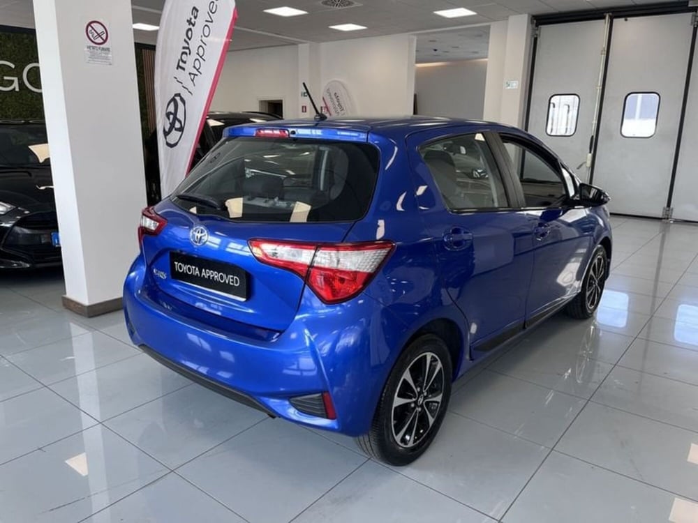 Toyota Yaris usata a Prato (4)