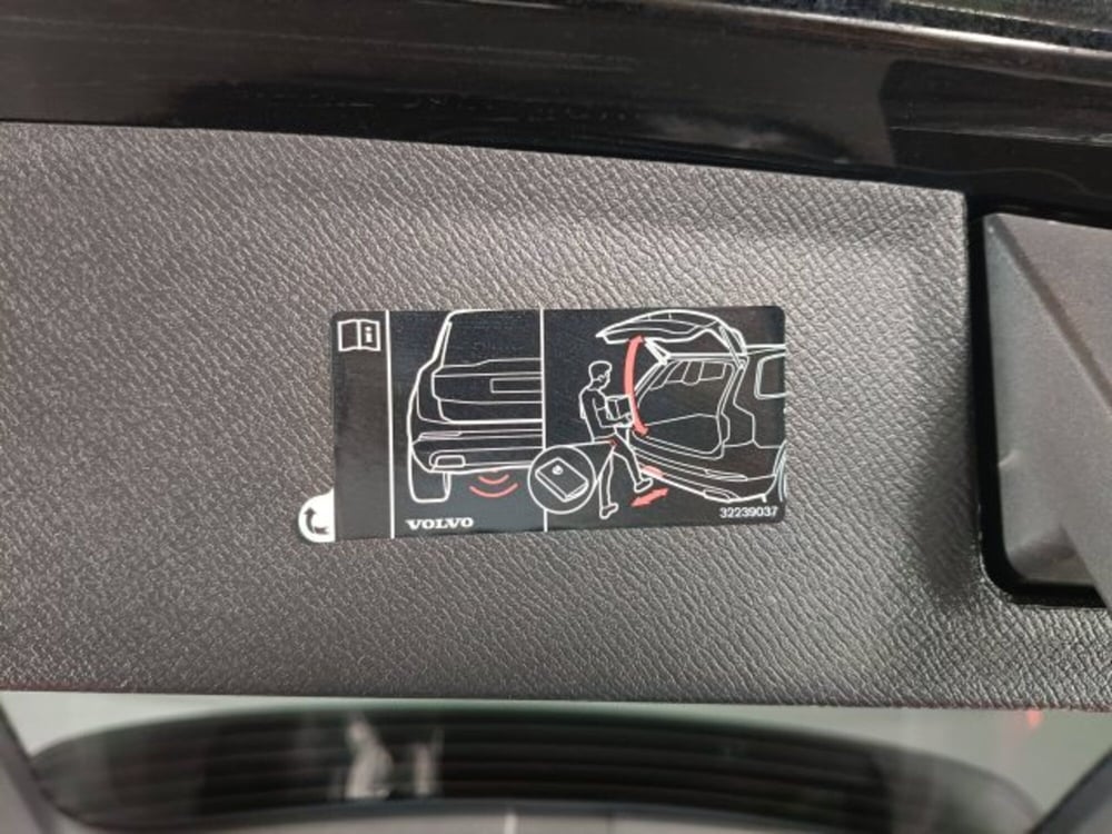 Volvo XC90 usata a Ascoli Piceno (19)