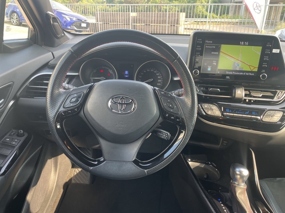 Toyota Toyota C-HR usata a Piacenza (13)