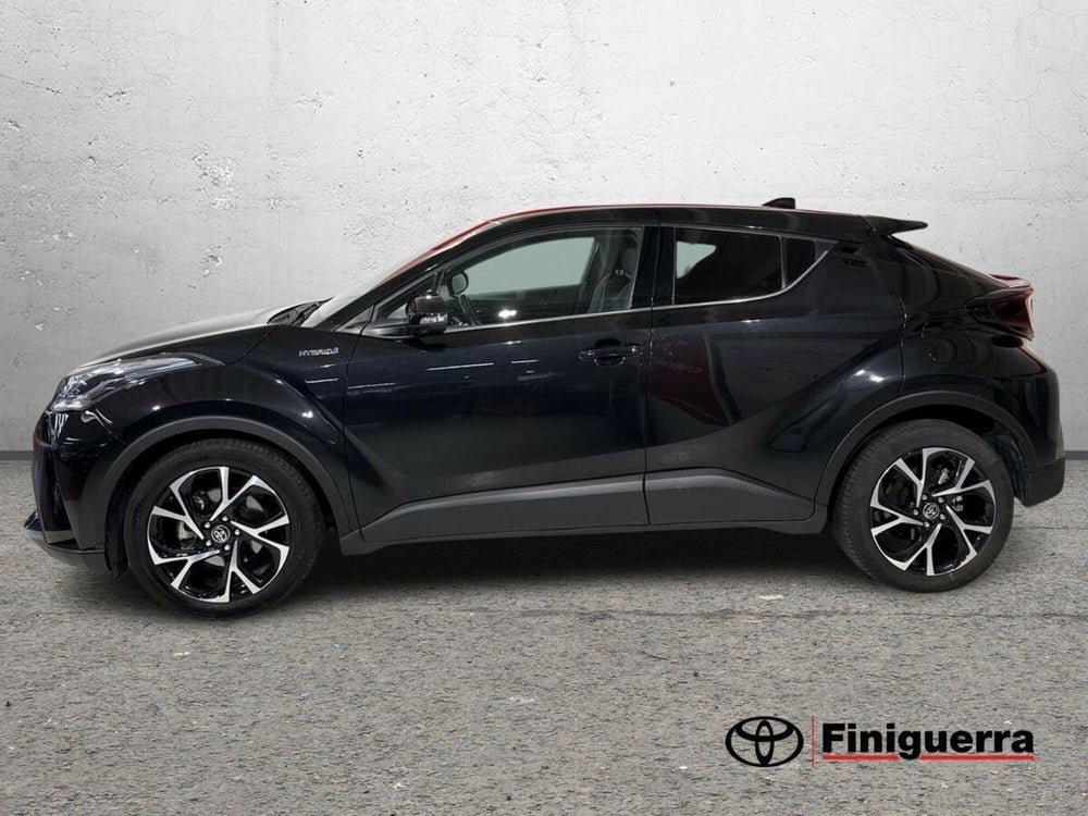 Toyota Toyota C-HR usata a Lecco (6)