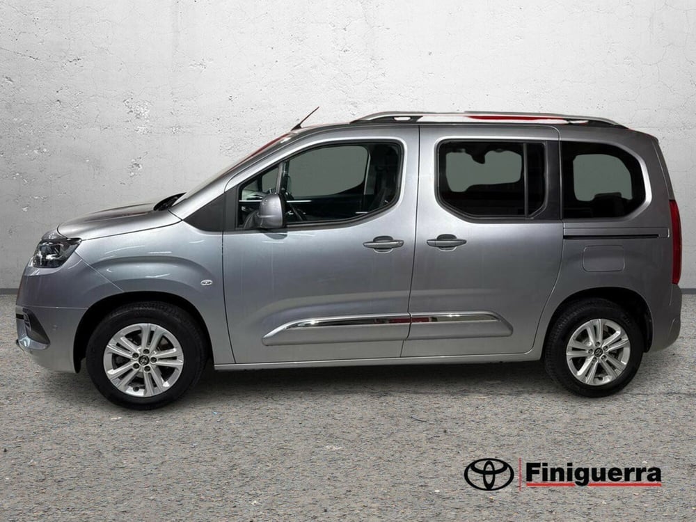 Toyota Proace City Verso usata a Lecco (7)