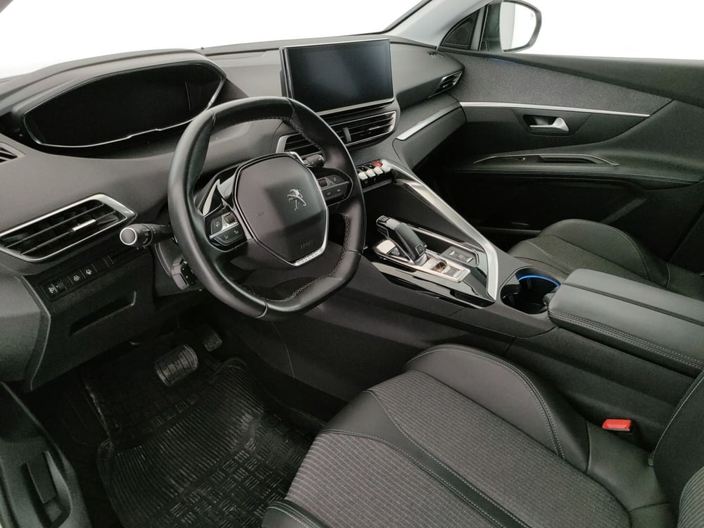 Peugeot 3008 usata a Caserta (18)