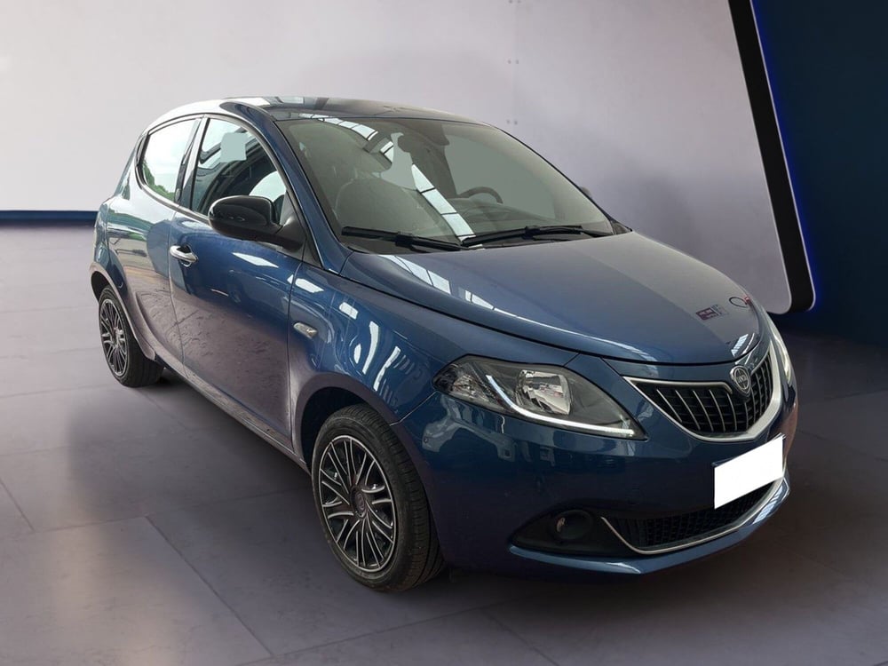 Lancia Ypsilon usata a Torino (3)