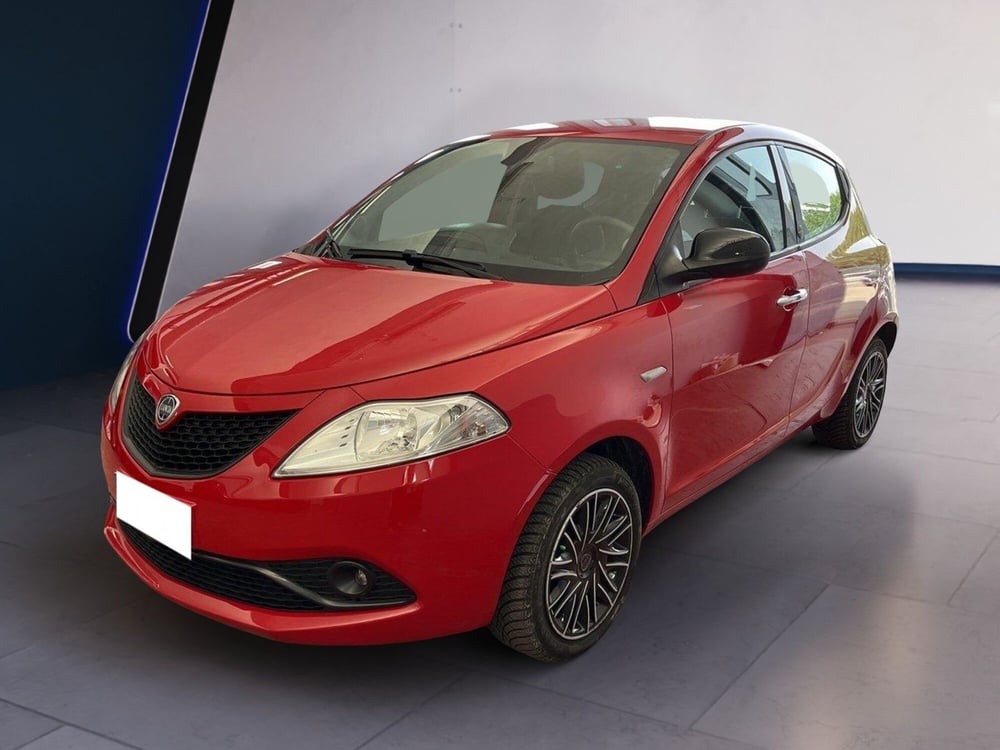Lancia Ypsilon usata a Torino (2)