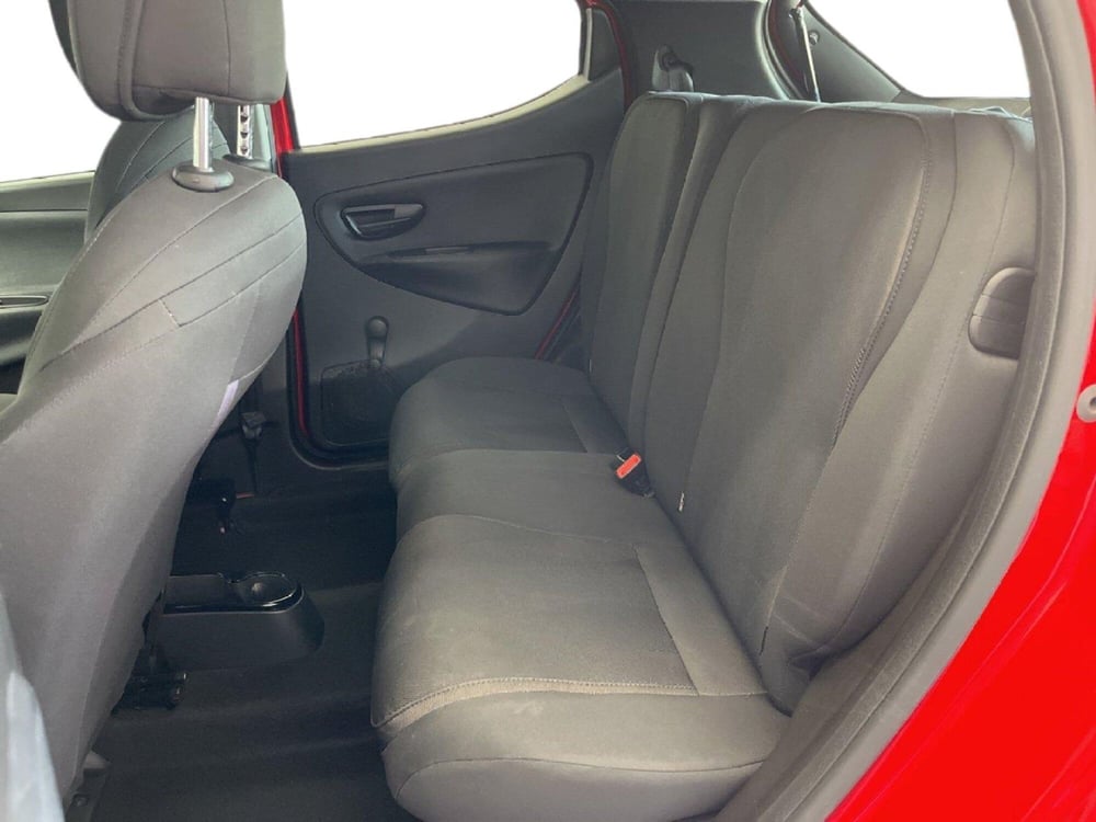 Lancia Ypsilon usata a Torino (9)