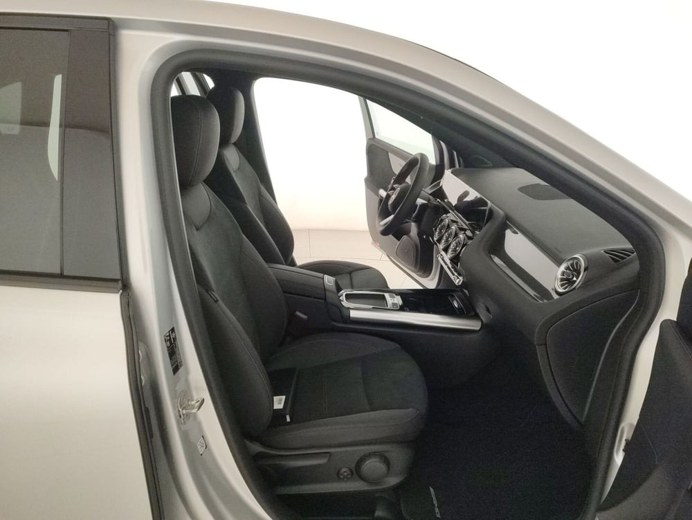 Mercedes-Benz Classe B nuova a Alessandria (10)