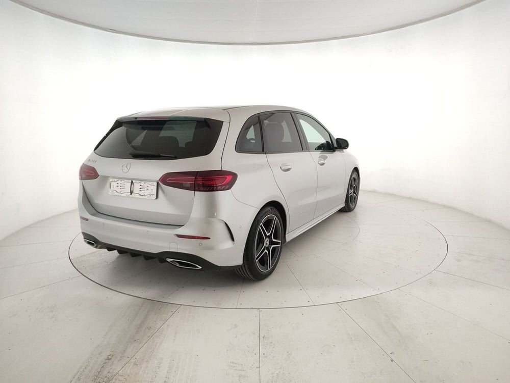 Mercedes-Benz Classe B nuova a Alessandria (4)