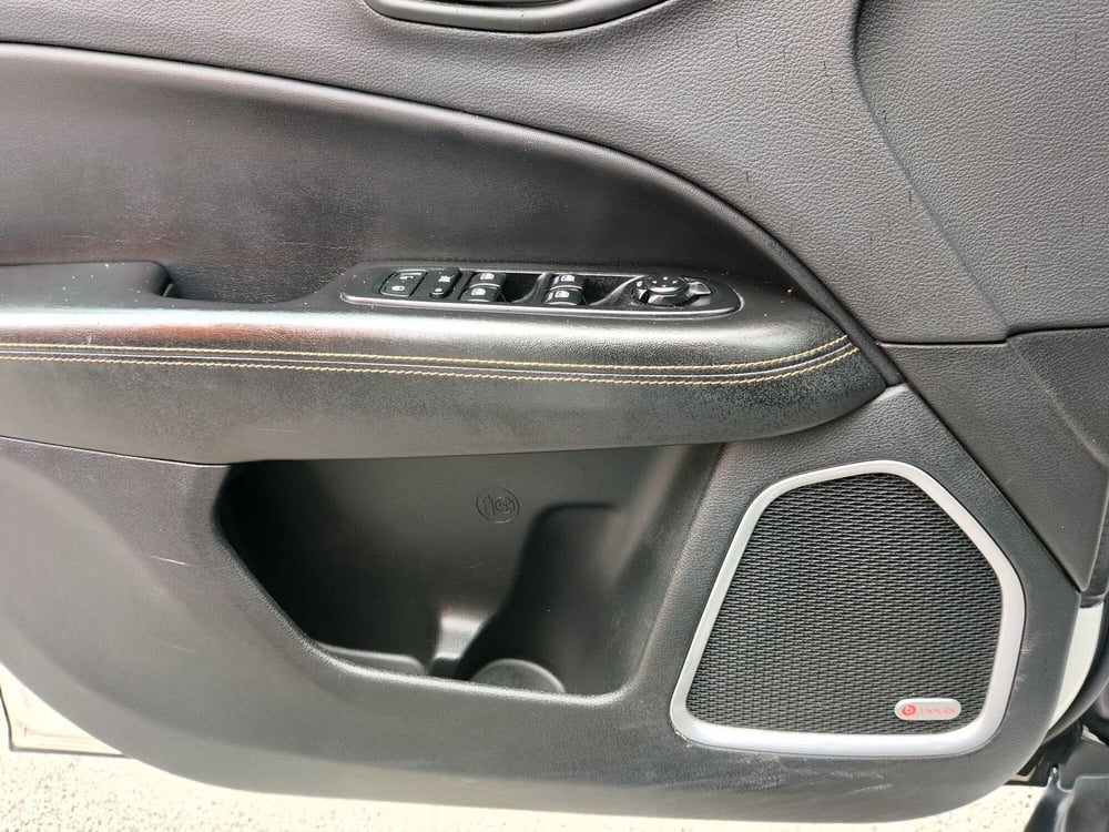 Jeep Compass usata a Matera (17)