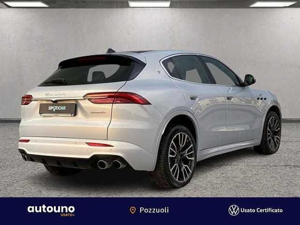 Maserati Grecale usata a Napoli (5)