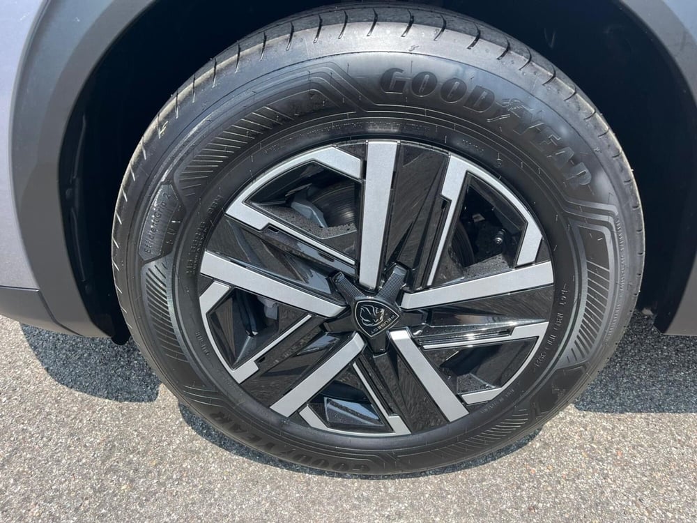 Peugeot 2008 nuova a Milano (11)