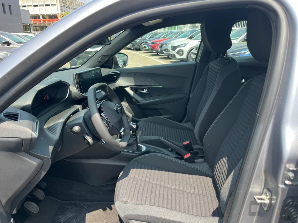 Peugeot 2008 nuova a Milano (12)