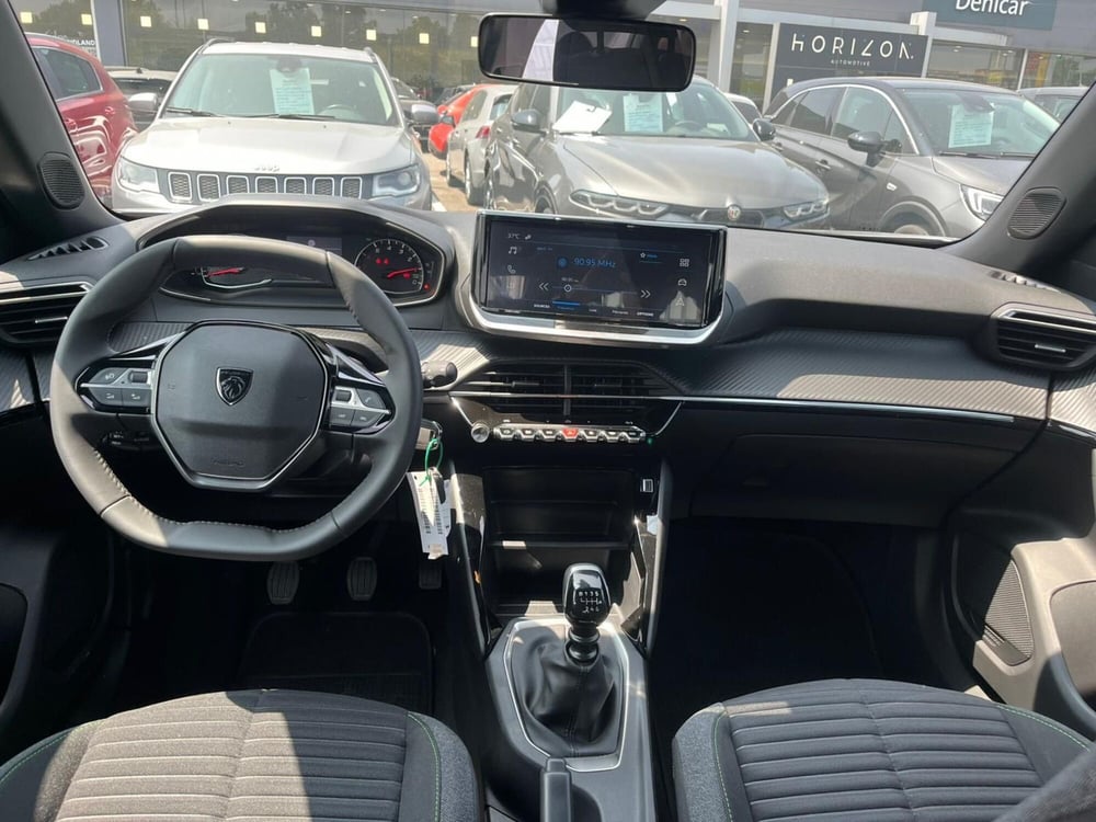 Peugeot 2008 nuova a Milano (16)
