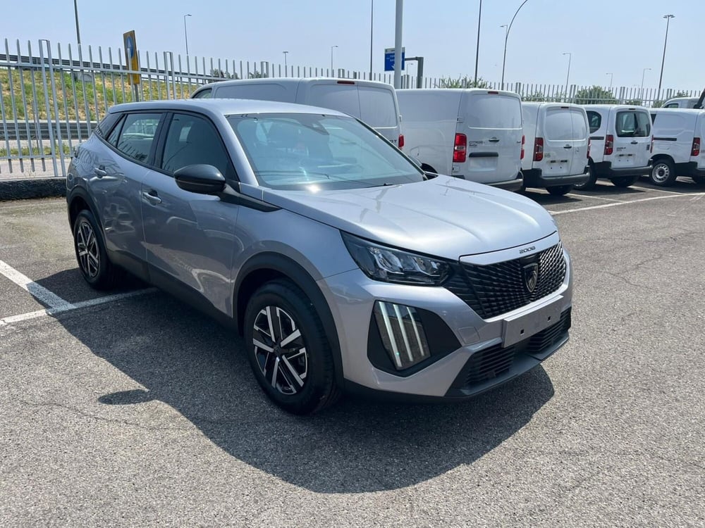 Peugeot 2008 nuova a Milano (3)