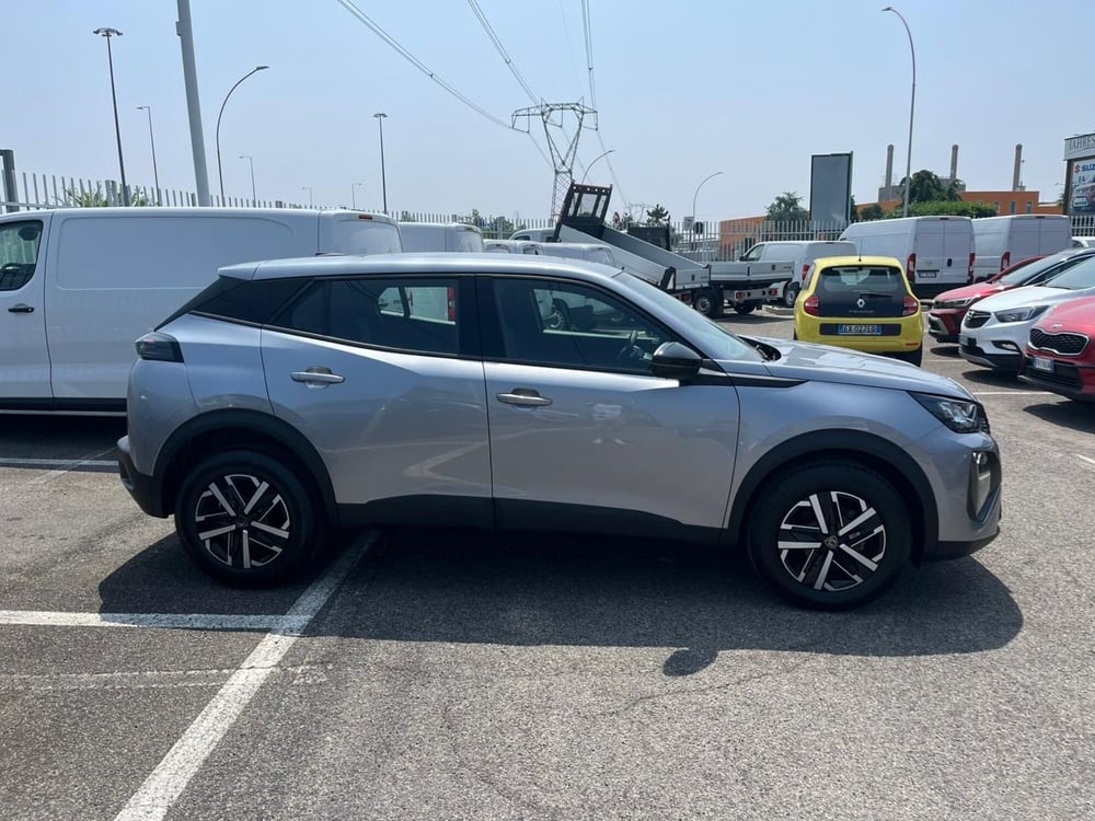 Peugeot 2008 nuova a Milano (5)