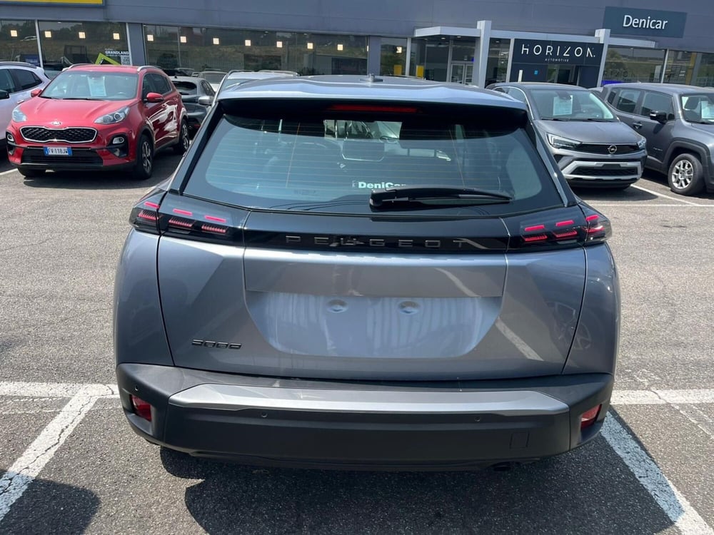 Peugeot 2008 nuova a Milano (8)