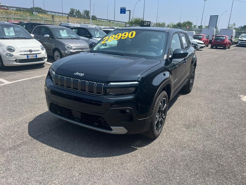 Jeep Avenger nuova a Milano