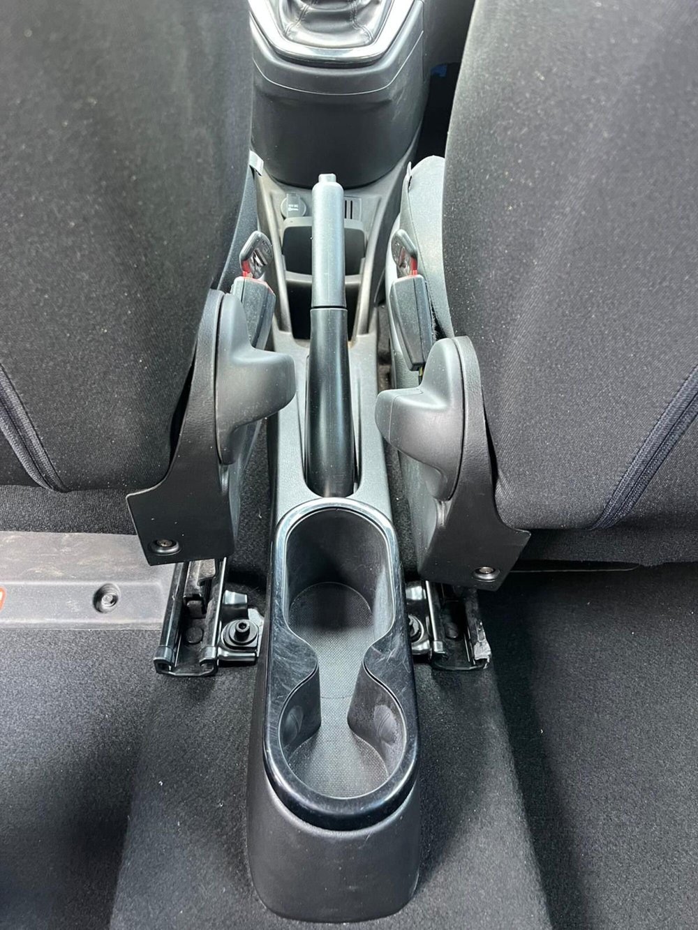 Lancia Ypsilon usata a Milano (14)