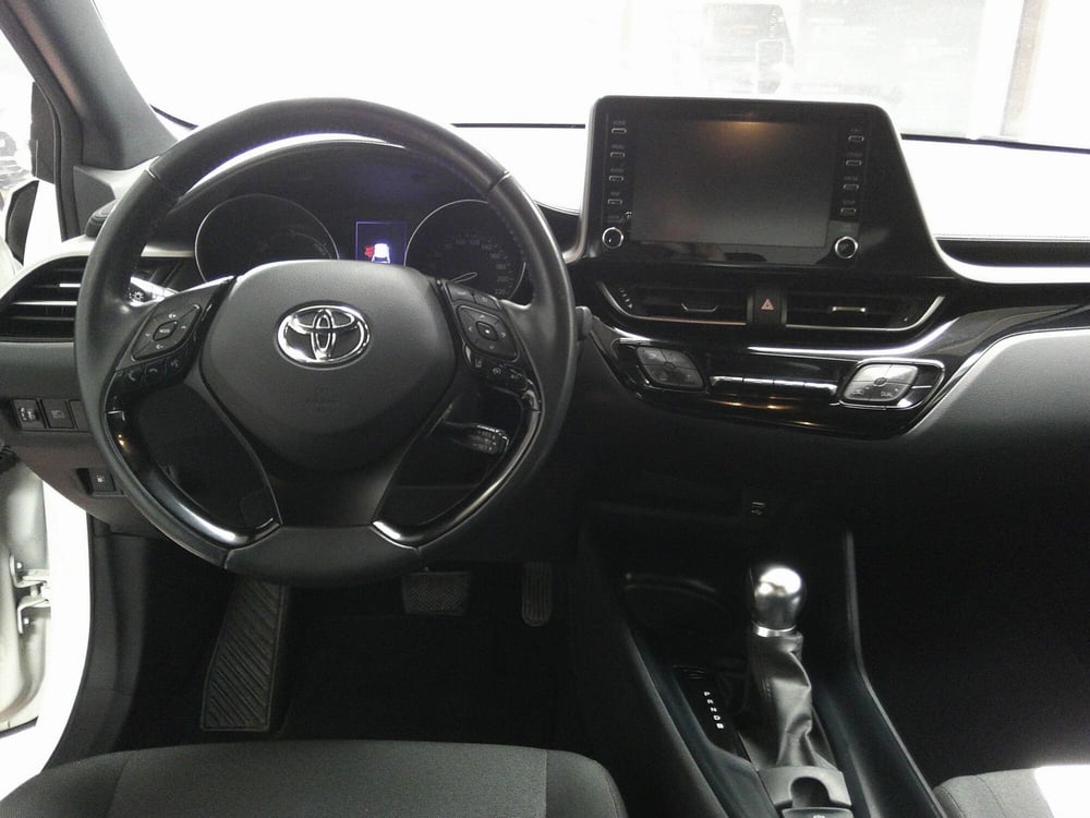 Toyota Toyota C-HR usata a Treviso (16)