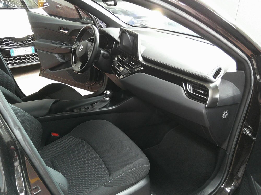 Toyota Toyota C-HR usata a Treviso (16)