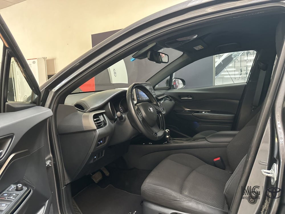 Toyota Toyota C-HR usata a Viterbo (13)