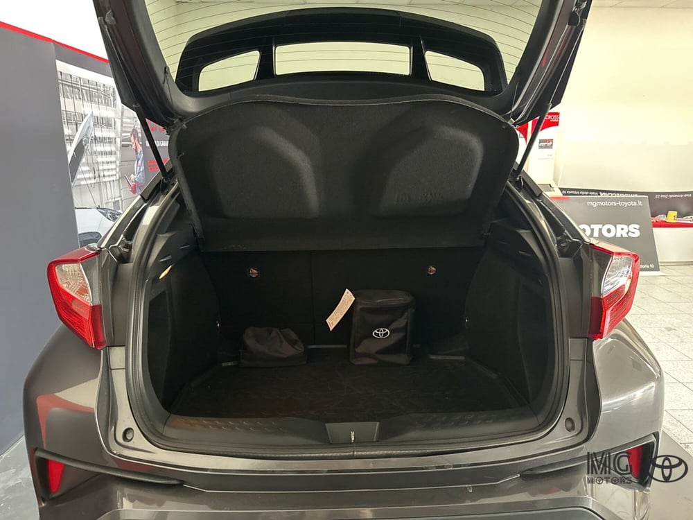 Toyota Toyota C-HR usata a Viterbo (18)