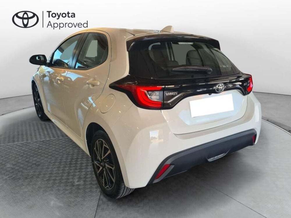 Toyota Yaris usata a Cagliari (7)