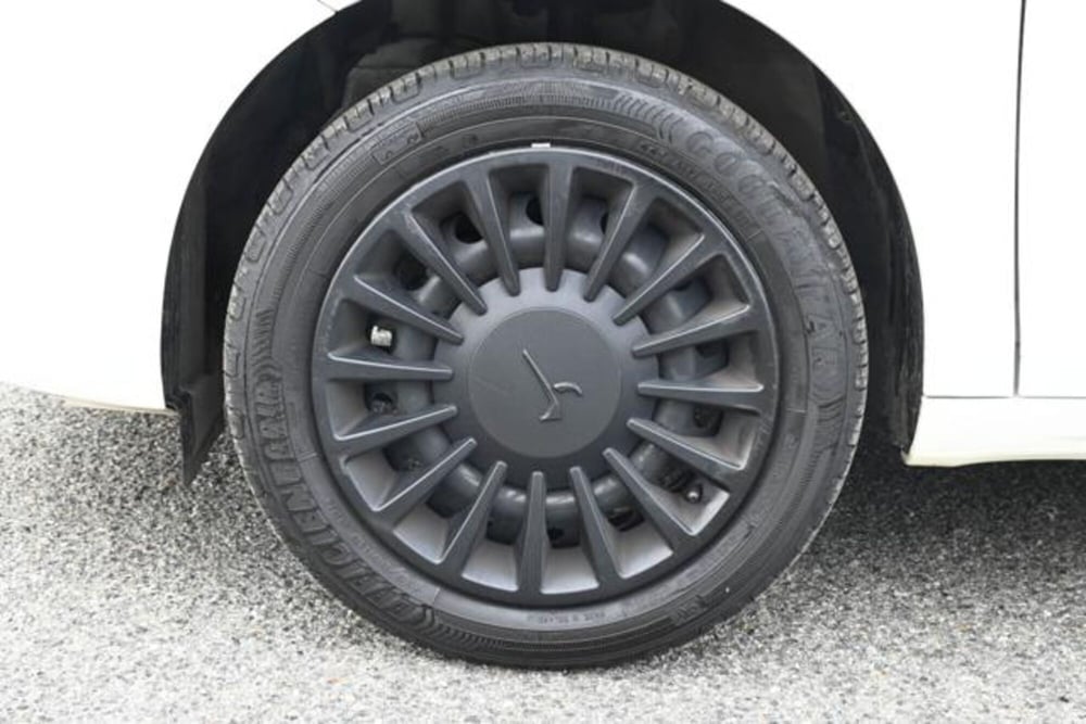 Lancia Ypsilon usata a Torino (10)