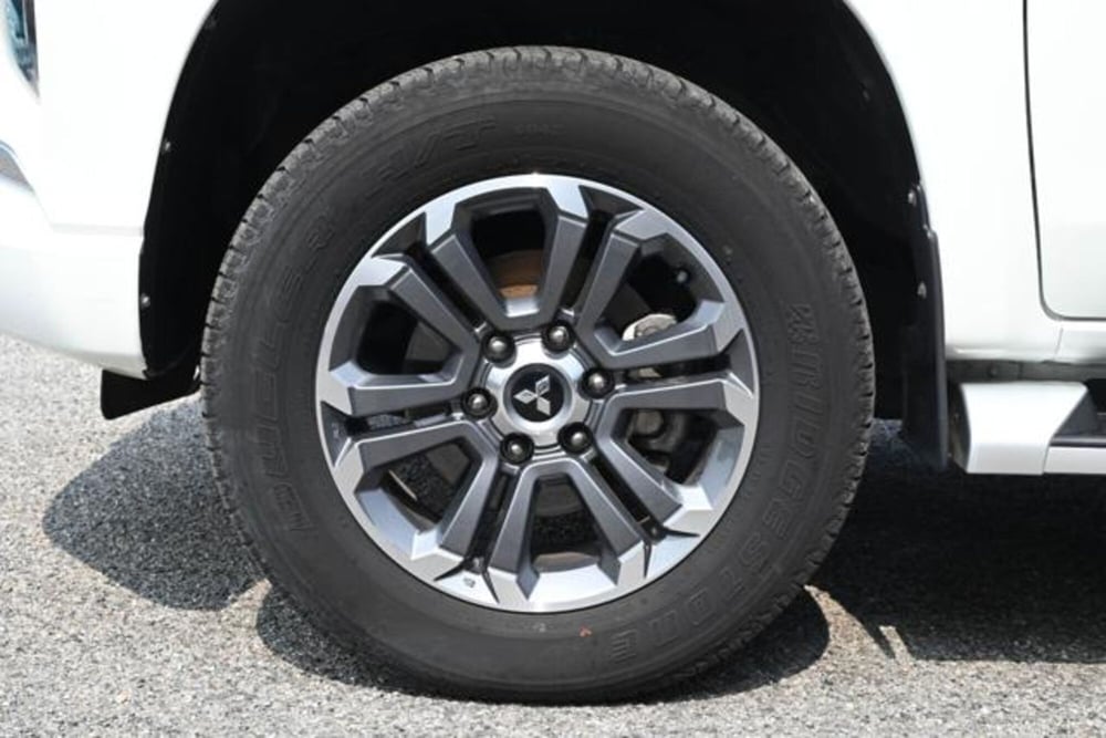 Mitsubishi L200 usata a Torino (10)