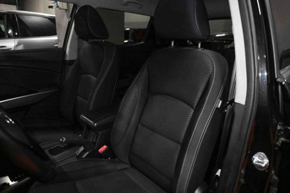 Ssangyong Tivoli usata a Torino (11)