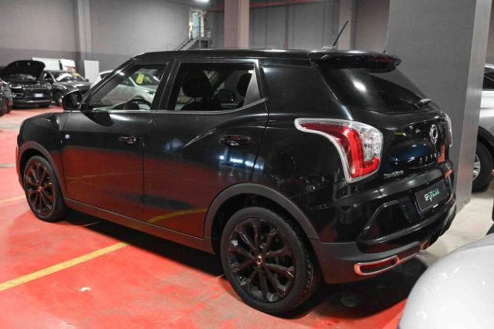 Ssangyong Tivoli usata a Torino (6)
