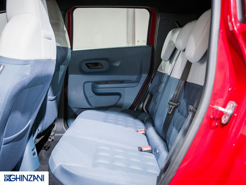 Fiat Grande Panda nuova a Bergamo (12)