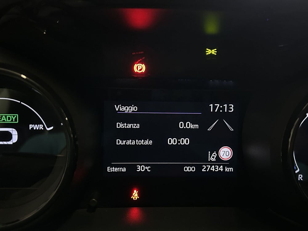 Toyota Yaris usata a Milano (12)
